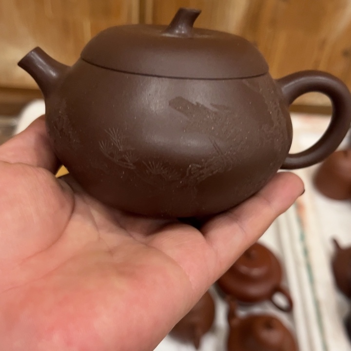 紫砂茶壶瑕疵……………………