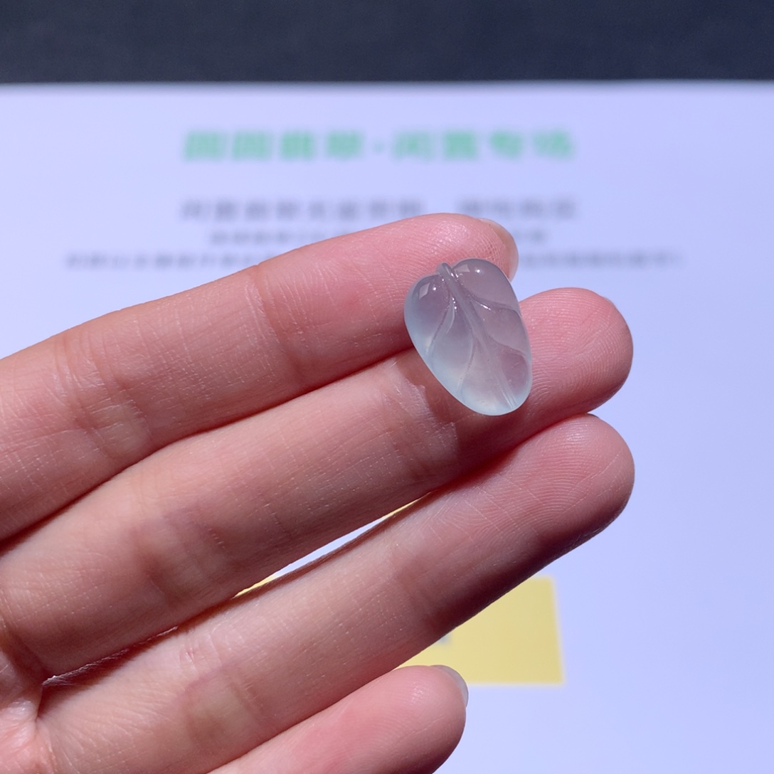 翡翠未镶嵌挂件翡翠裸石