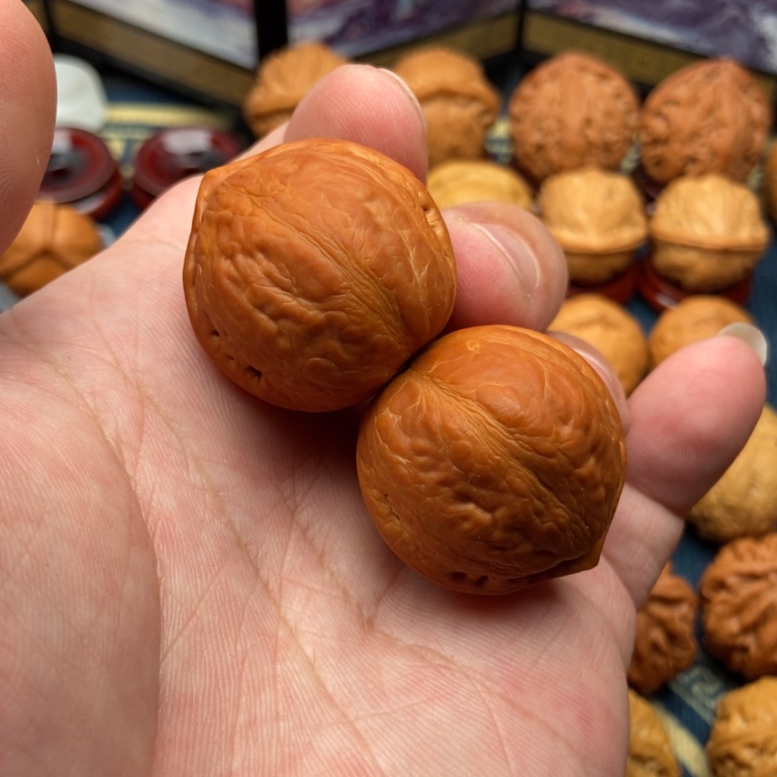 文玩核桃把件寿桃