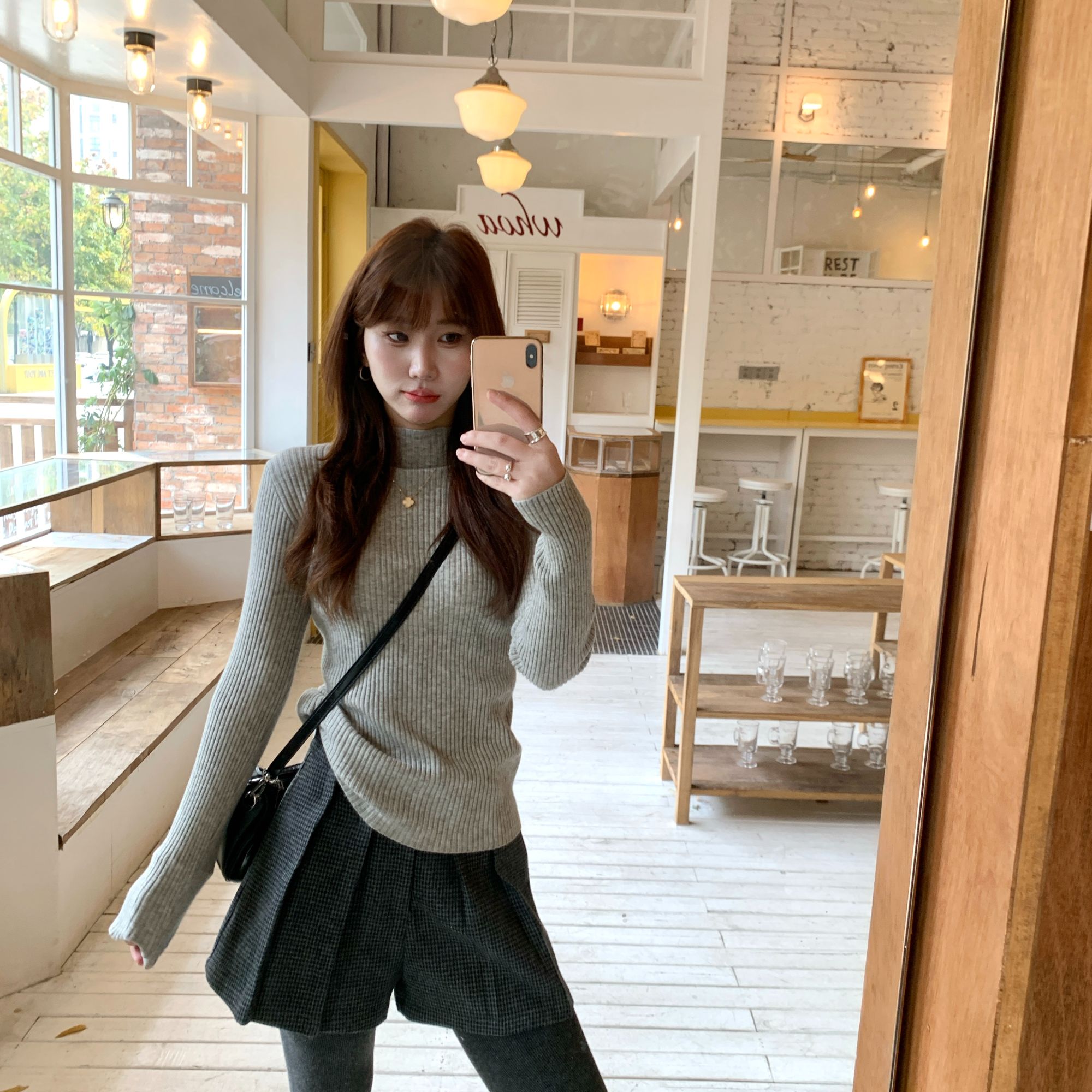 Berry 喜你而欢大庞定制 深灰压褶毛呢格子短裤女高腰百搭阔腿裤