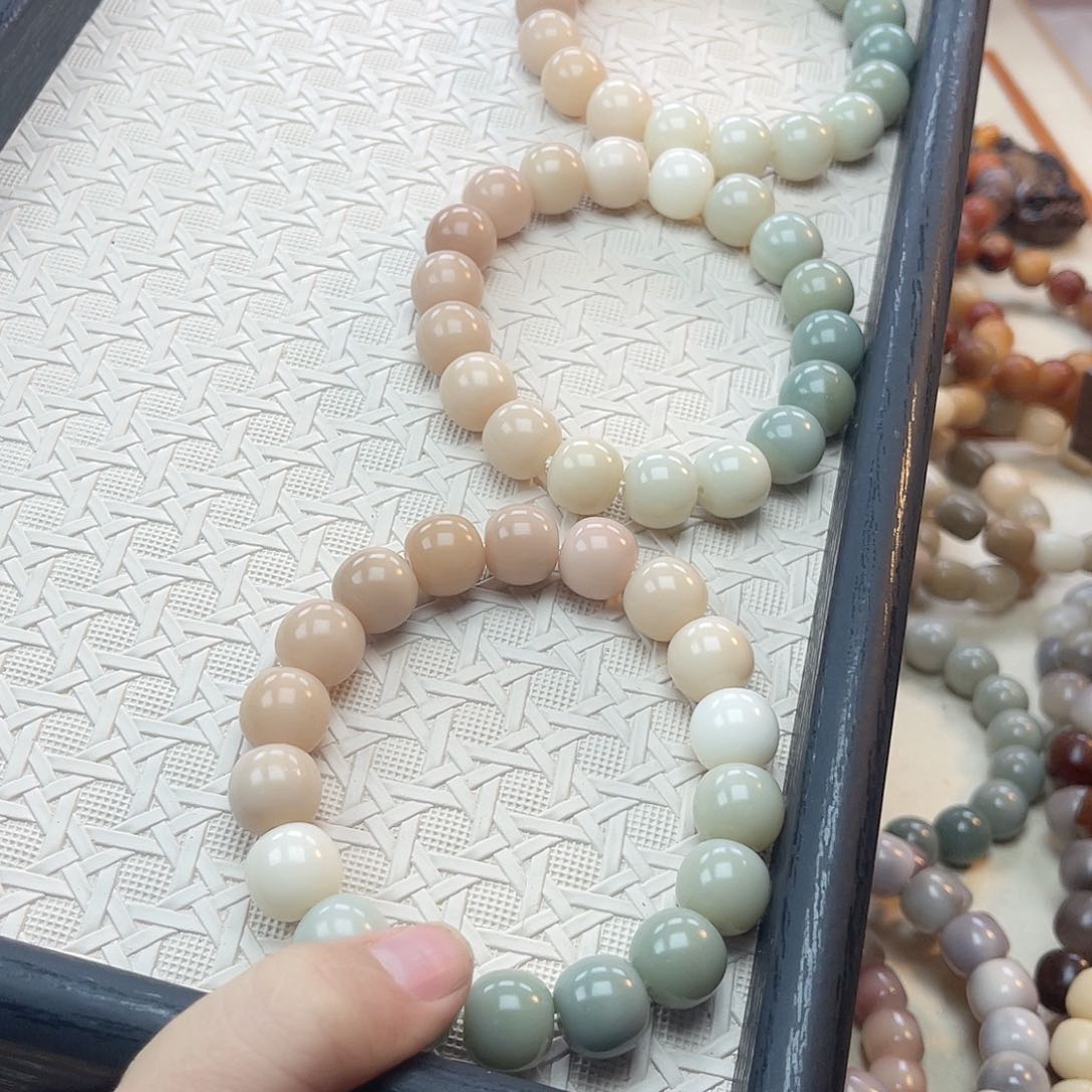 手串白玉菩提彩虹泡泡056