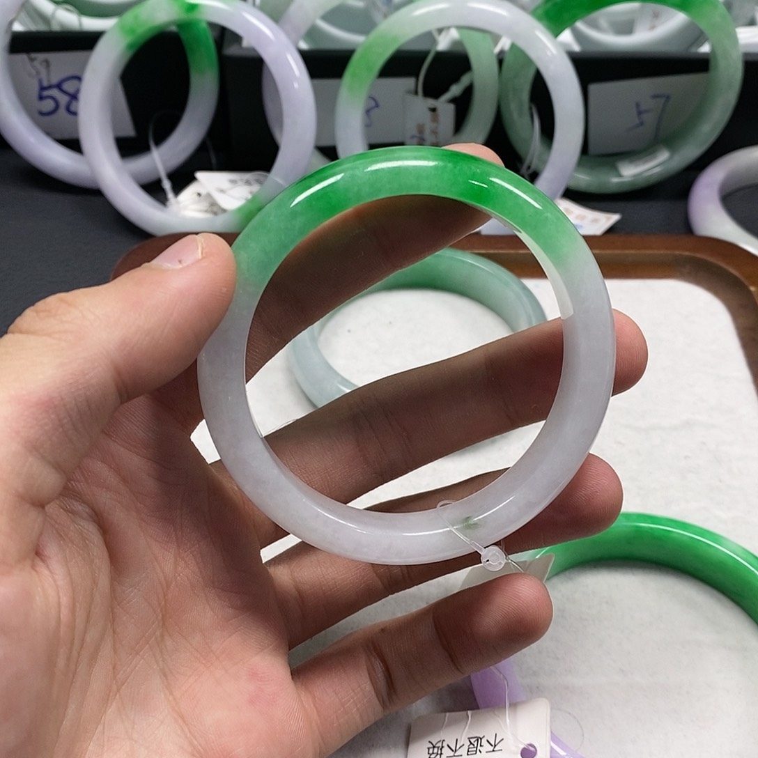 儿***生一物一物一物一物手镯