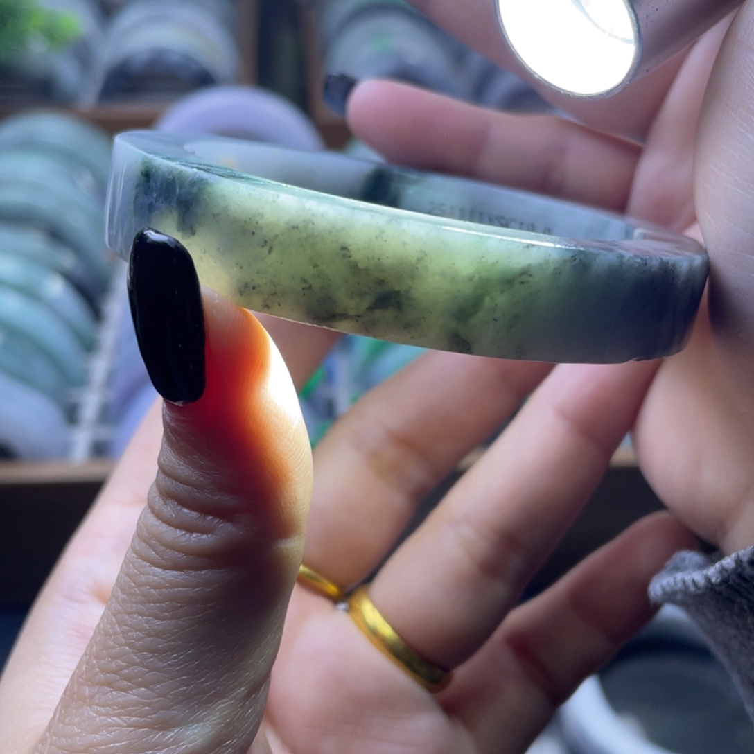 定制翡翠未镶嵌特价翡翠手镯定制