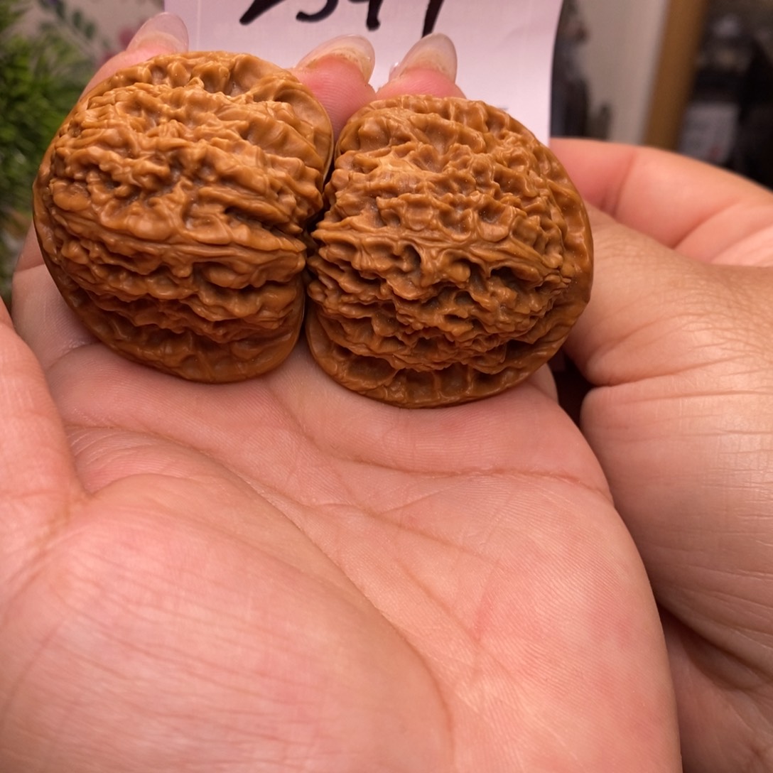 桃核吊坠南疆石。边43。丹。微修