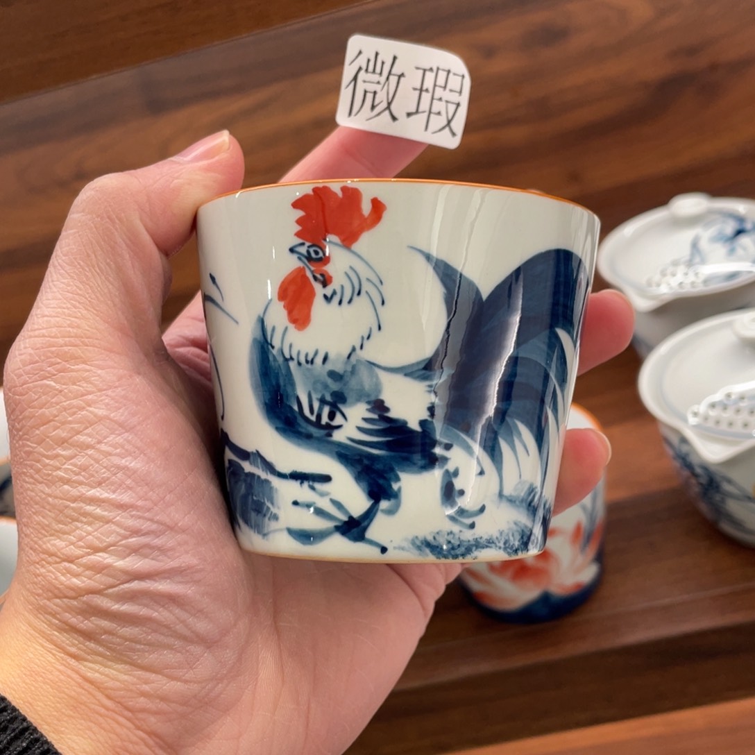 釉下手绘茶具微瑕