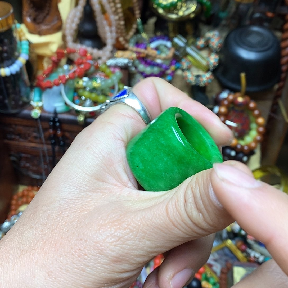 滴血莲花菩提吊坠