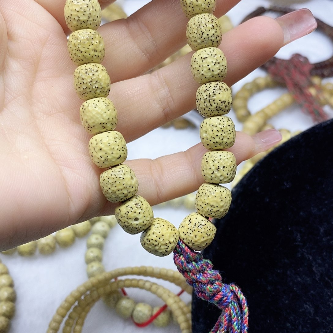 星月菩提吊坠10.11星月菩提