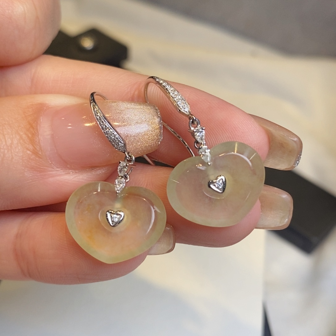 翡翠耳饰18K金镶嵌冰黄翡爱心