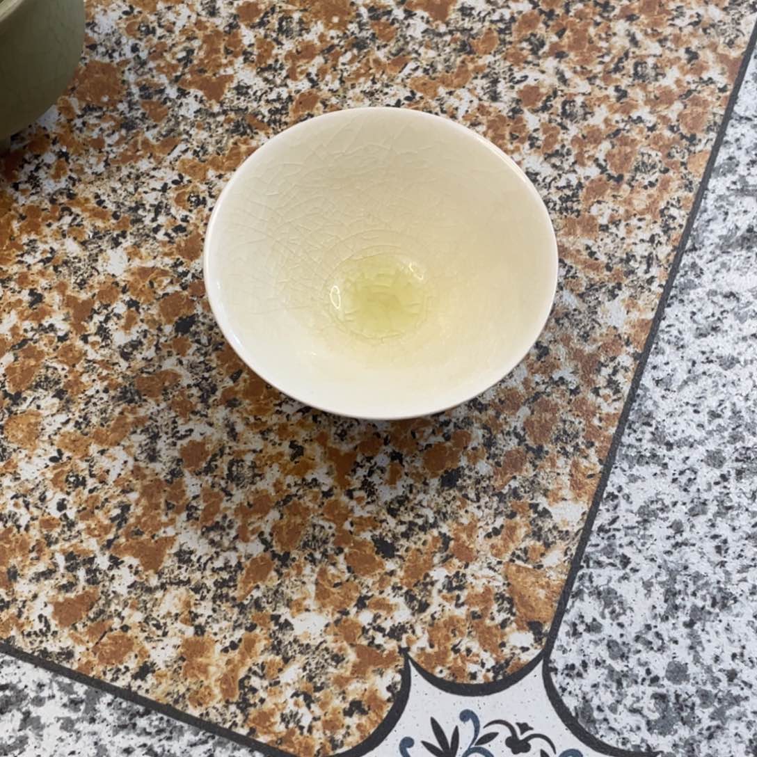 赏品高足斗笠一个