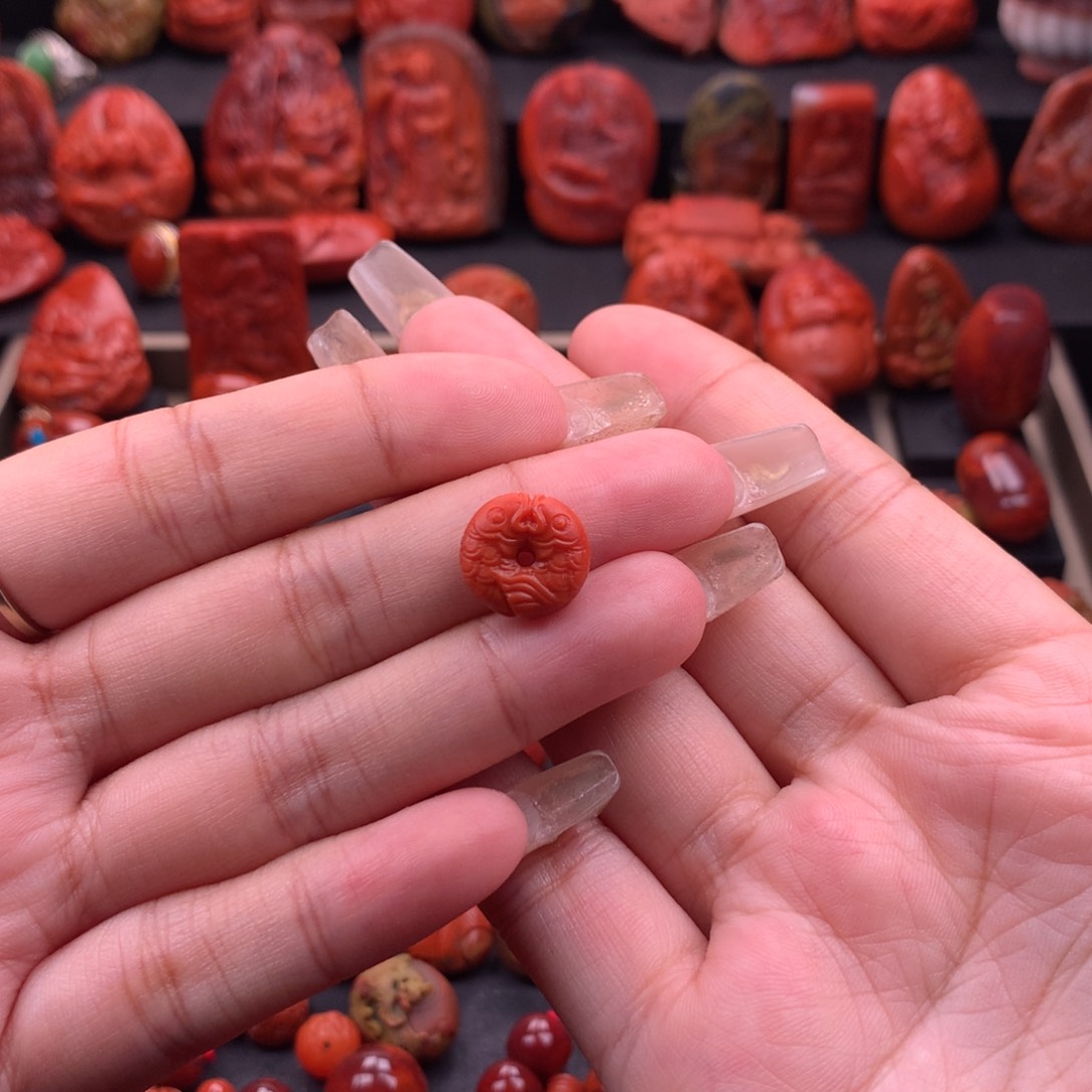 南红玛瑙南红川料精工锦鲤背云13mm➕未镶嵌