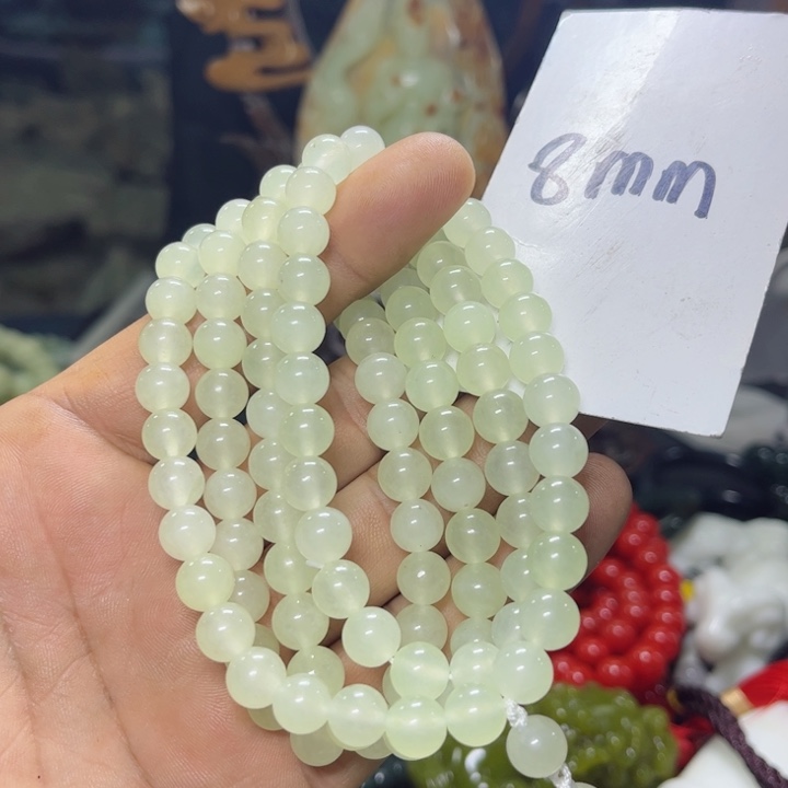 蛇纹石玉手持未镶嵌