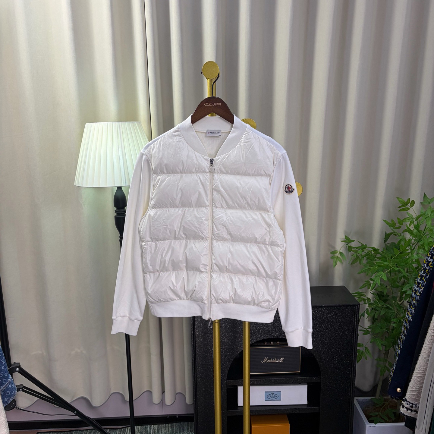 99新 MONCLER 玄色 24FW cardigan白色针织拼接羽绒服 xs码/99新