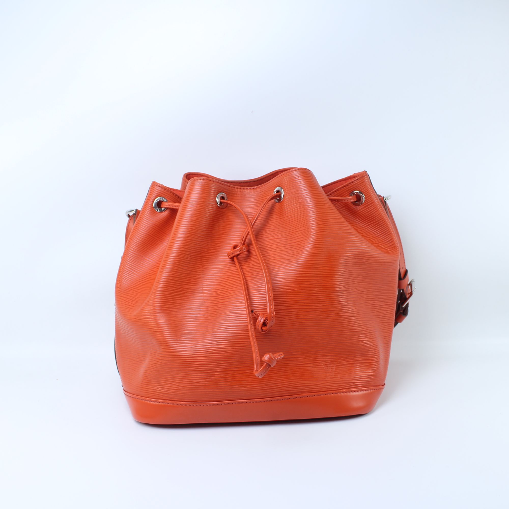 95新 LouisVuitton/路易威登 TJ2133橘红色水波纹中号抽绳水桶包