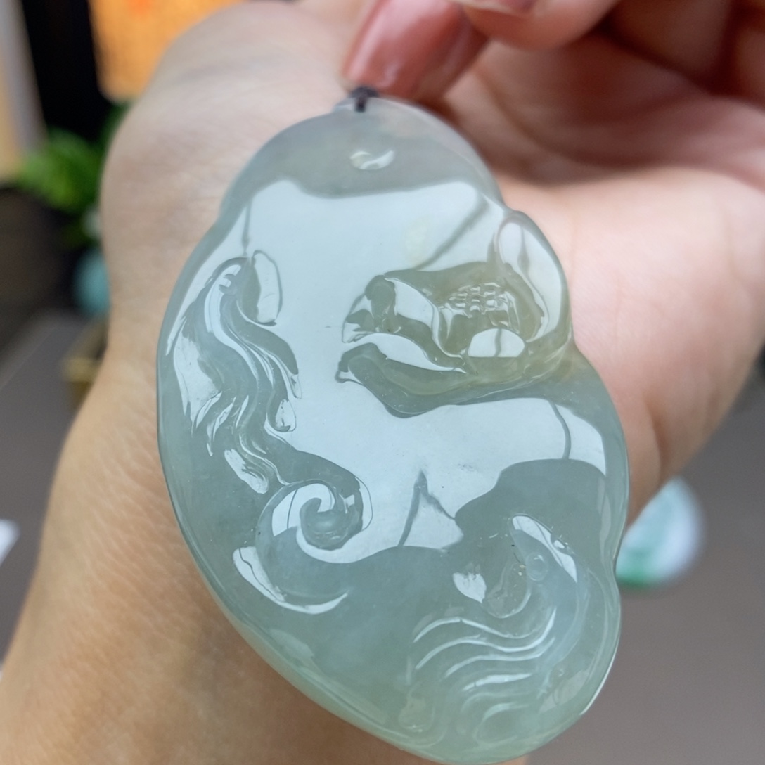 翡翠未镶嵌颈饰吊坠39