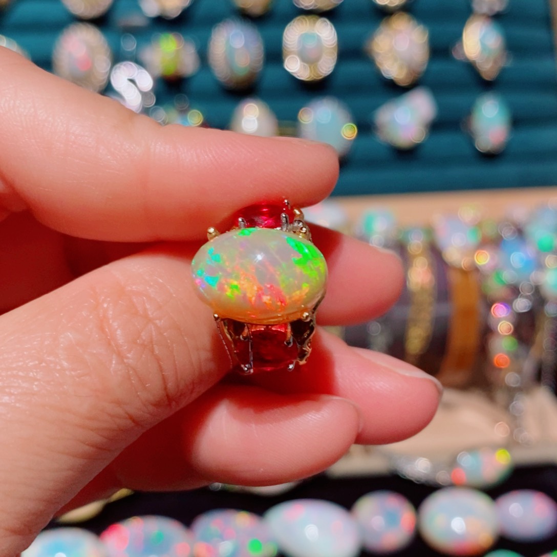 欧泊欧泊戒指银S925镶嵌