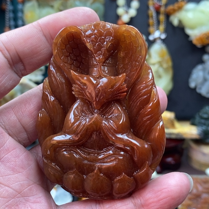 【闪购商品】蛇纹石玉吊坠未镶嵌