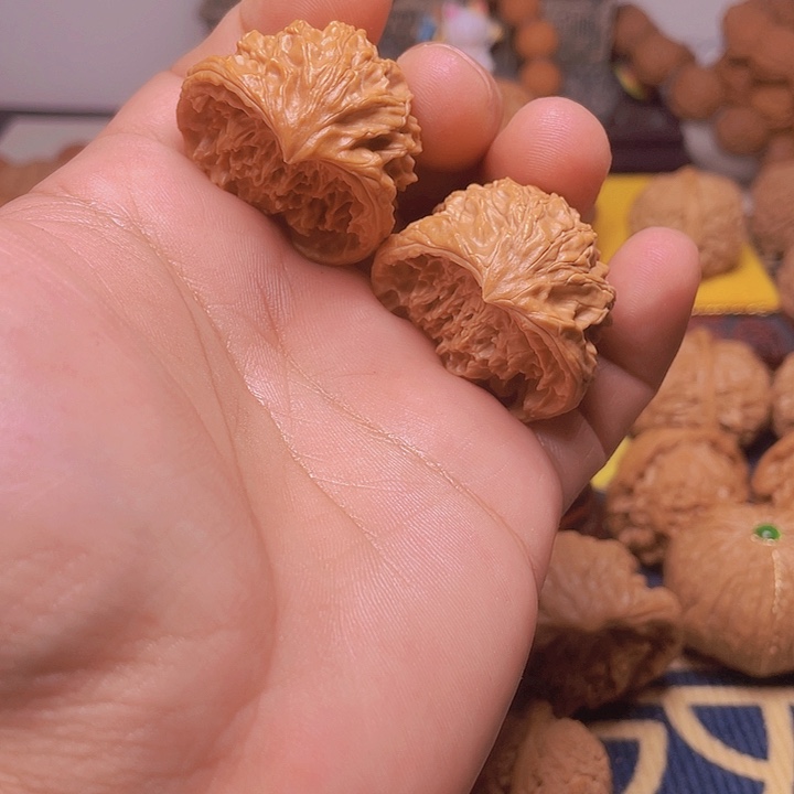 文玩核桃吊坠35蛇头聚宝盆微色差