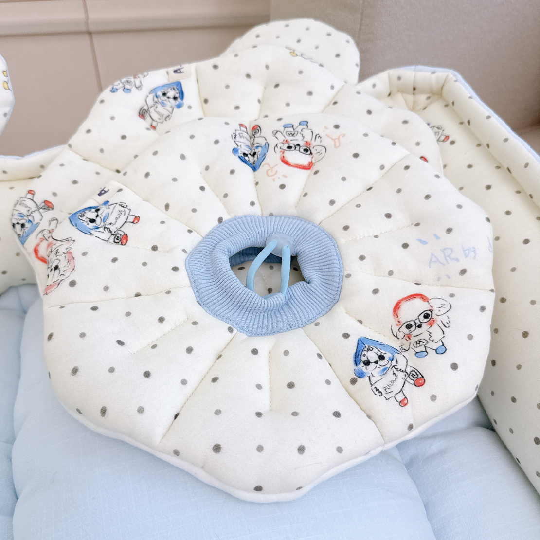 伊丽莎白软脖圈宠物狗狗小型犬马尔济斯泰迪比熊西施约克夏