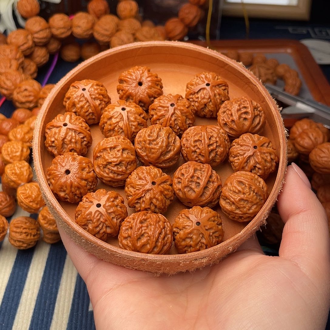 桃核吊坠小核桃手持