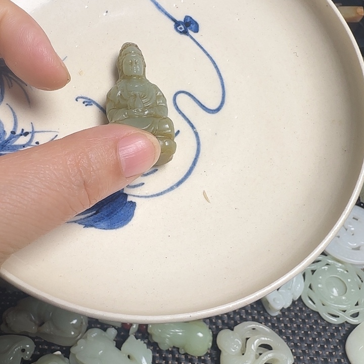 瓷片新号开播瓷盘一件