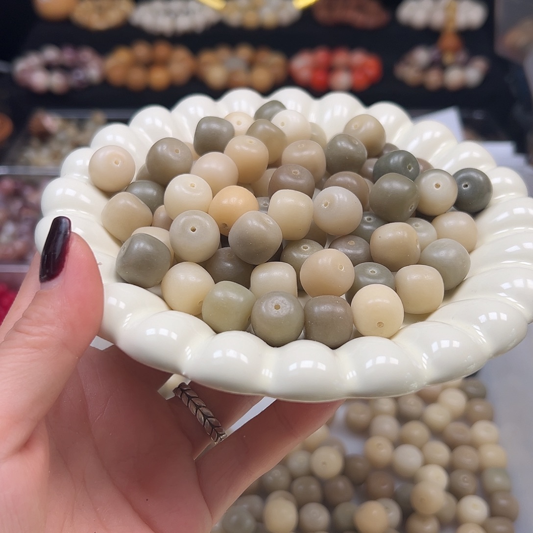手串菩提根/象牙果卡14老料原色桶500颗