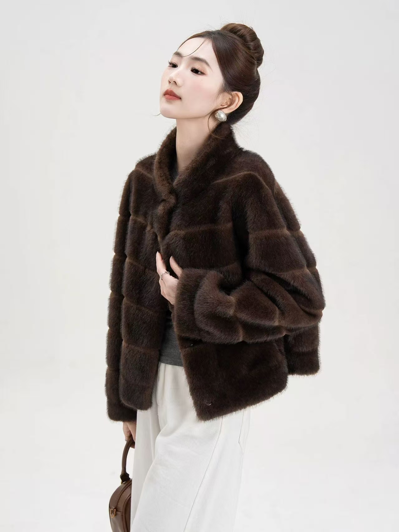 【明星同款】秋冬新款短款外套轻奢百搭气质时尚女款