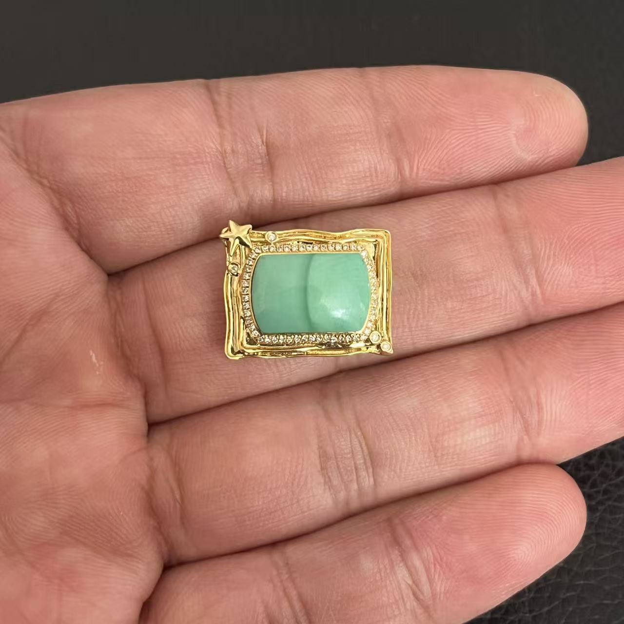 湖北天然原矿绿松石水波纹吊坠