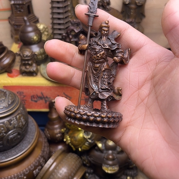 精美铜器点击下单