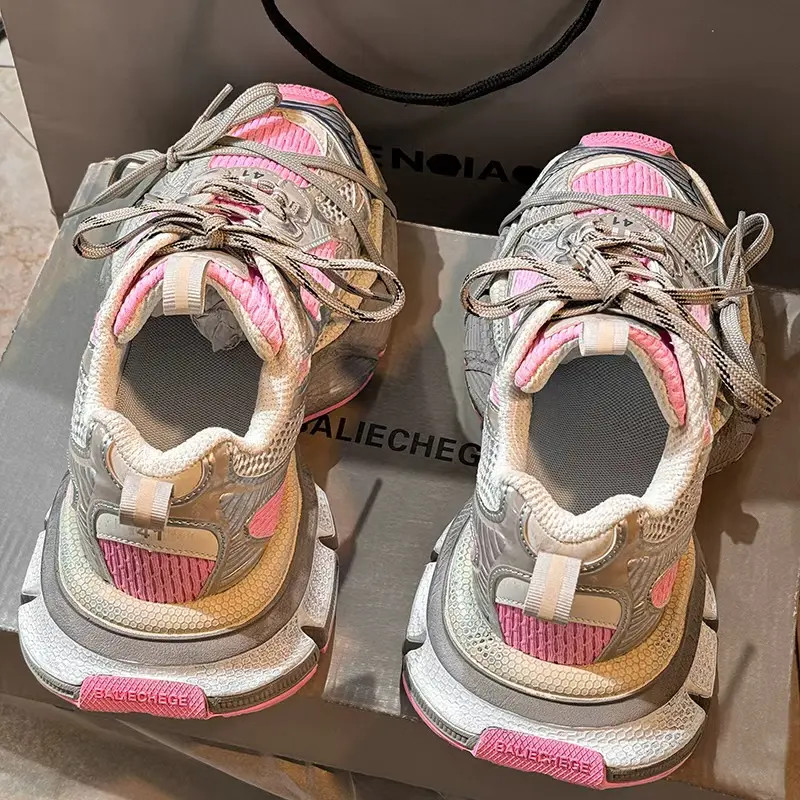 莆田高版本巴黎3xl老爹鞋浅灰粉男女复古做旧2025秋季新款运动鞋