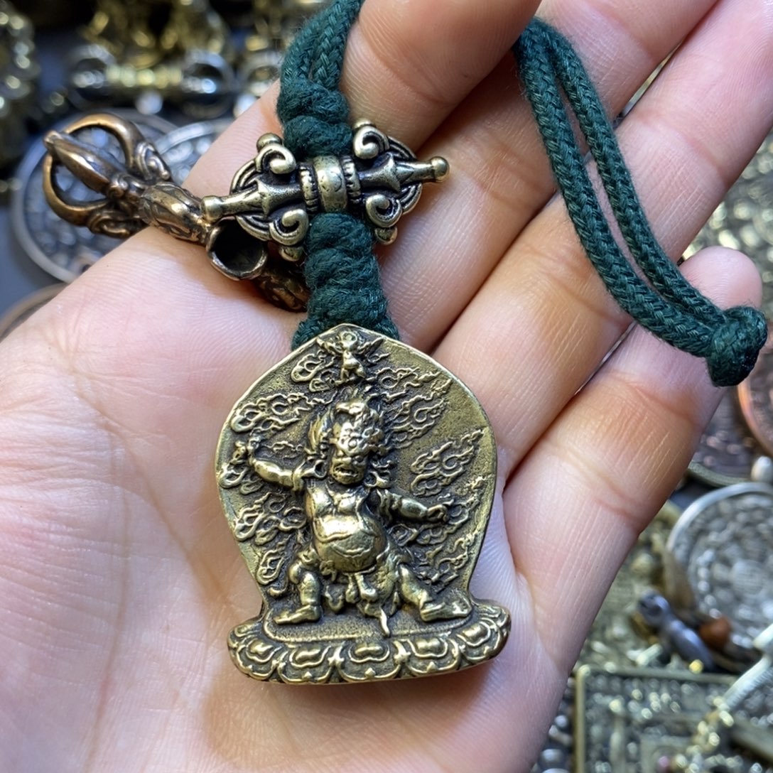 藏式金刚手搭配挂件