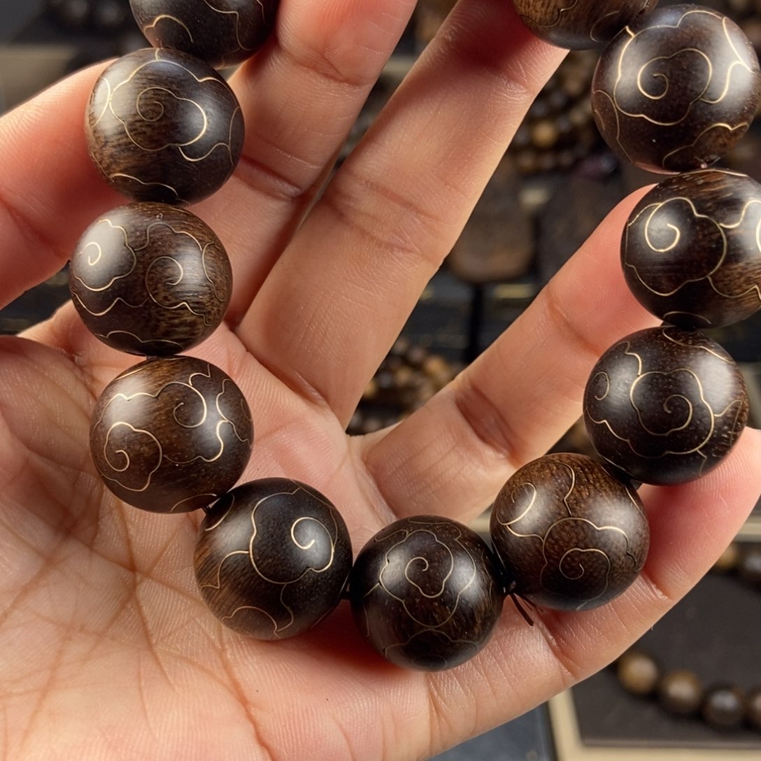 沉香手串襌*越南芽庄白棋楠