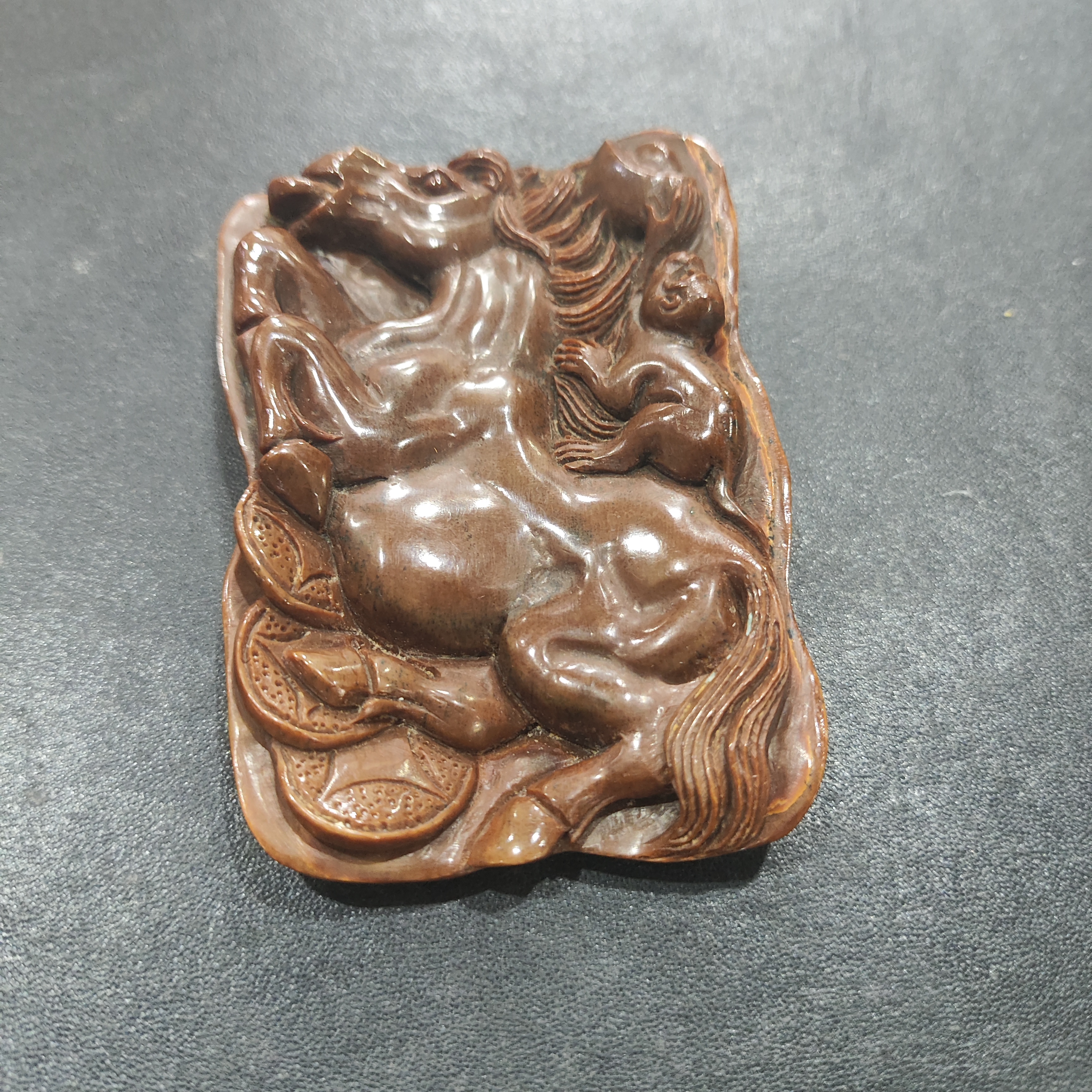 猛犸约43克雕刻件XY99