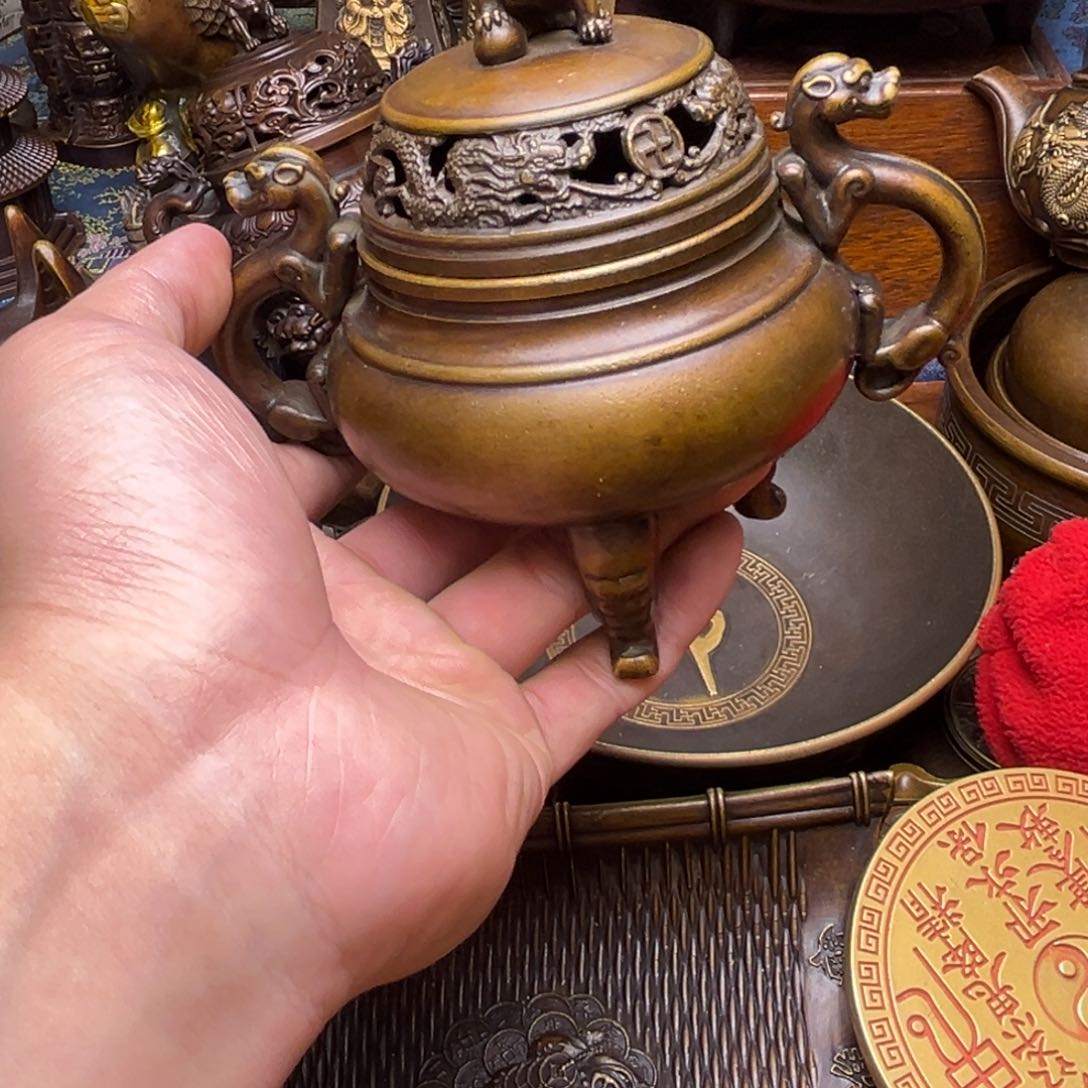 精美铜器，点击下单