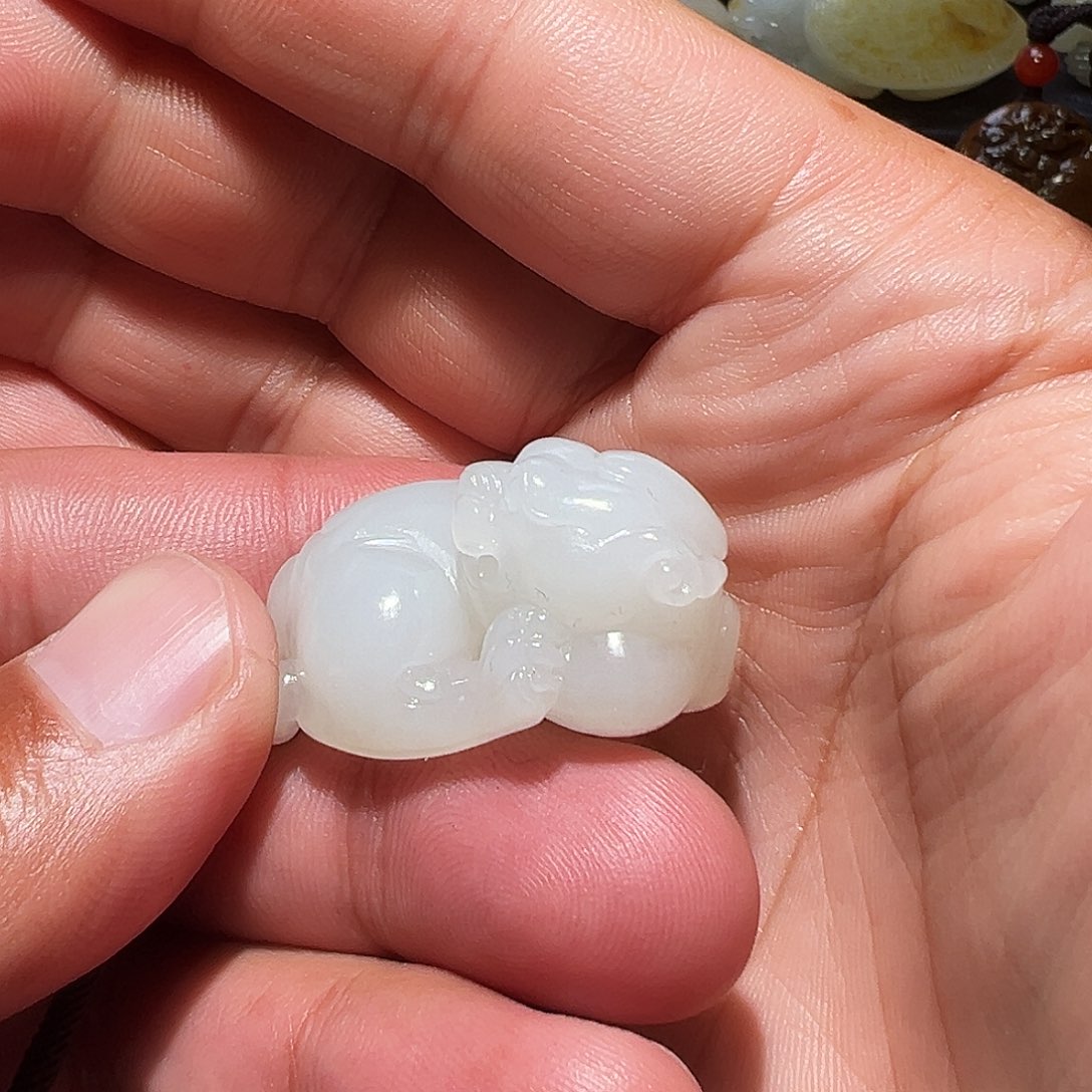 和田玉颈饰未镶嵌谢*您