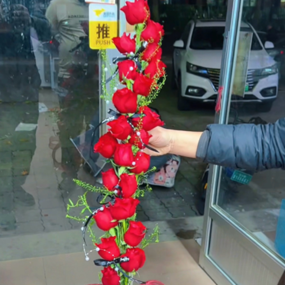 网红一米红玫瑰花束