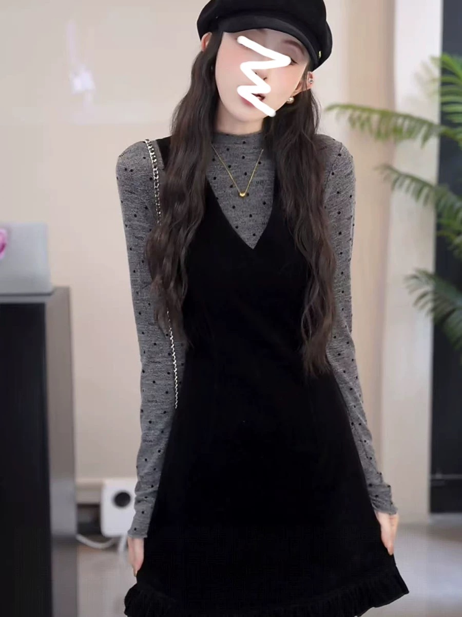 纯欲辣妹半高领波点上衣女早秋收腰丝绒连衣裙