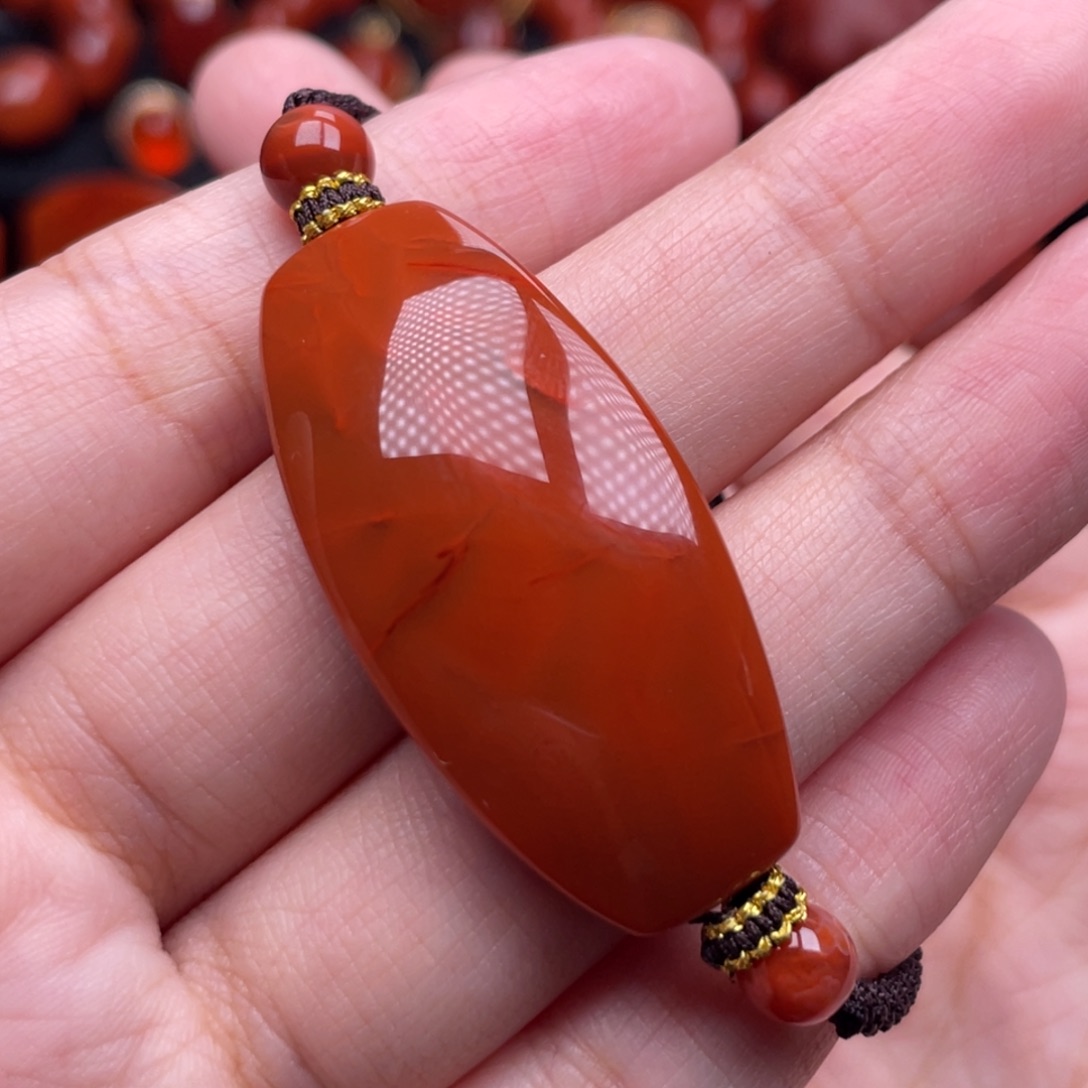 南红玛瑙未镶嵌珠宝奇石手牌