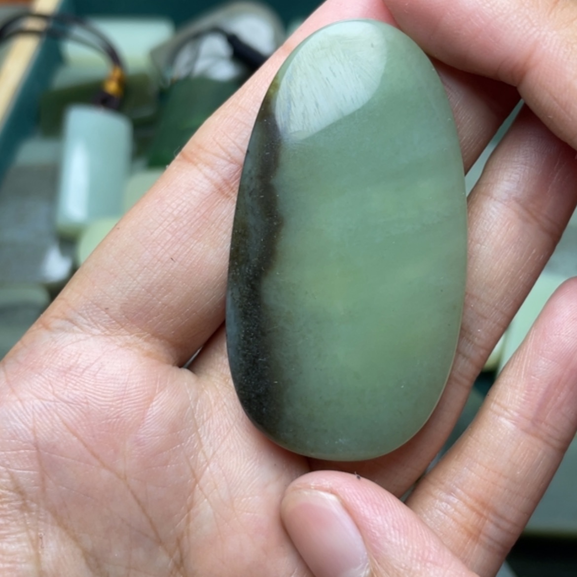 【闪购商品】颈饰未镶嵌和田玉