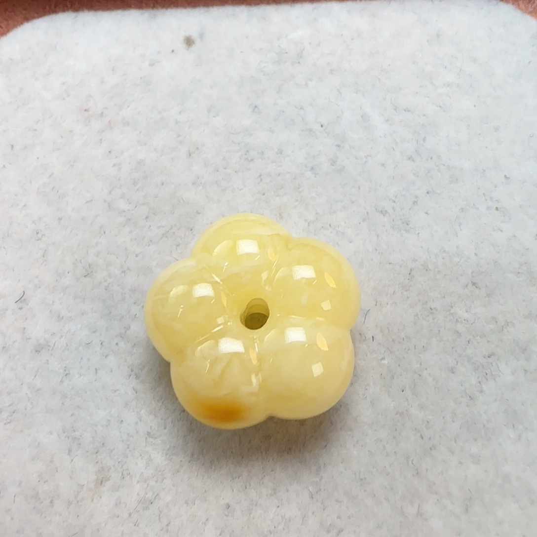 琥珀未镶嵌珠宝奇石定制