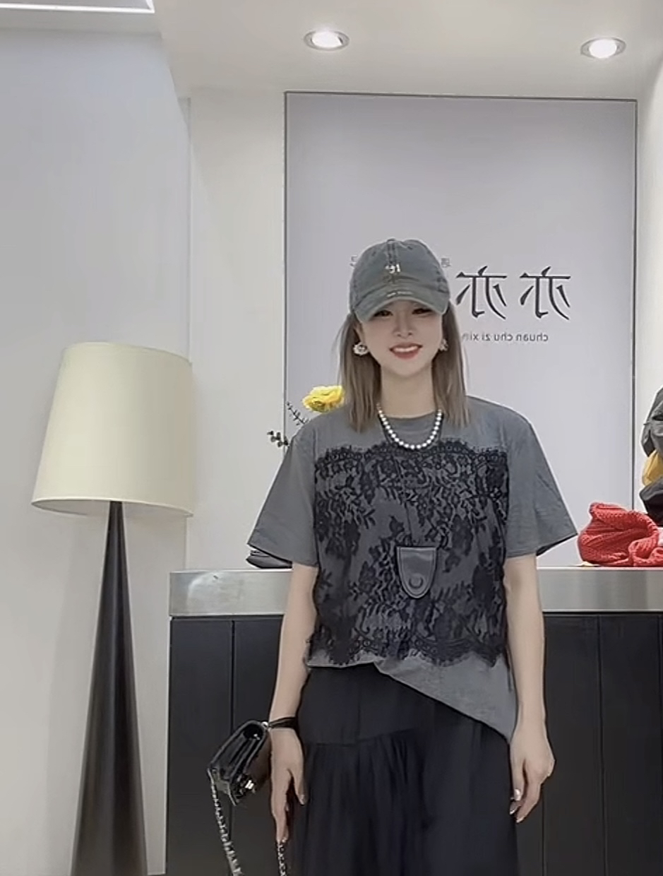 春夏韩系简约蕾丝拼接休闲T恤