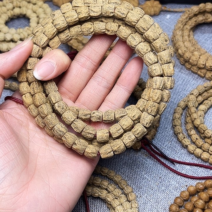 g***、手串柏香籽/百香籽