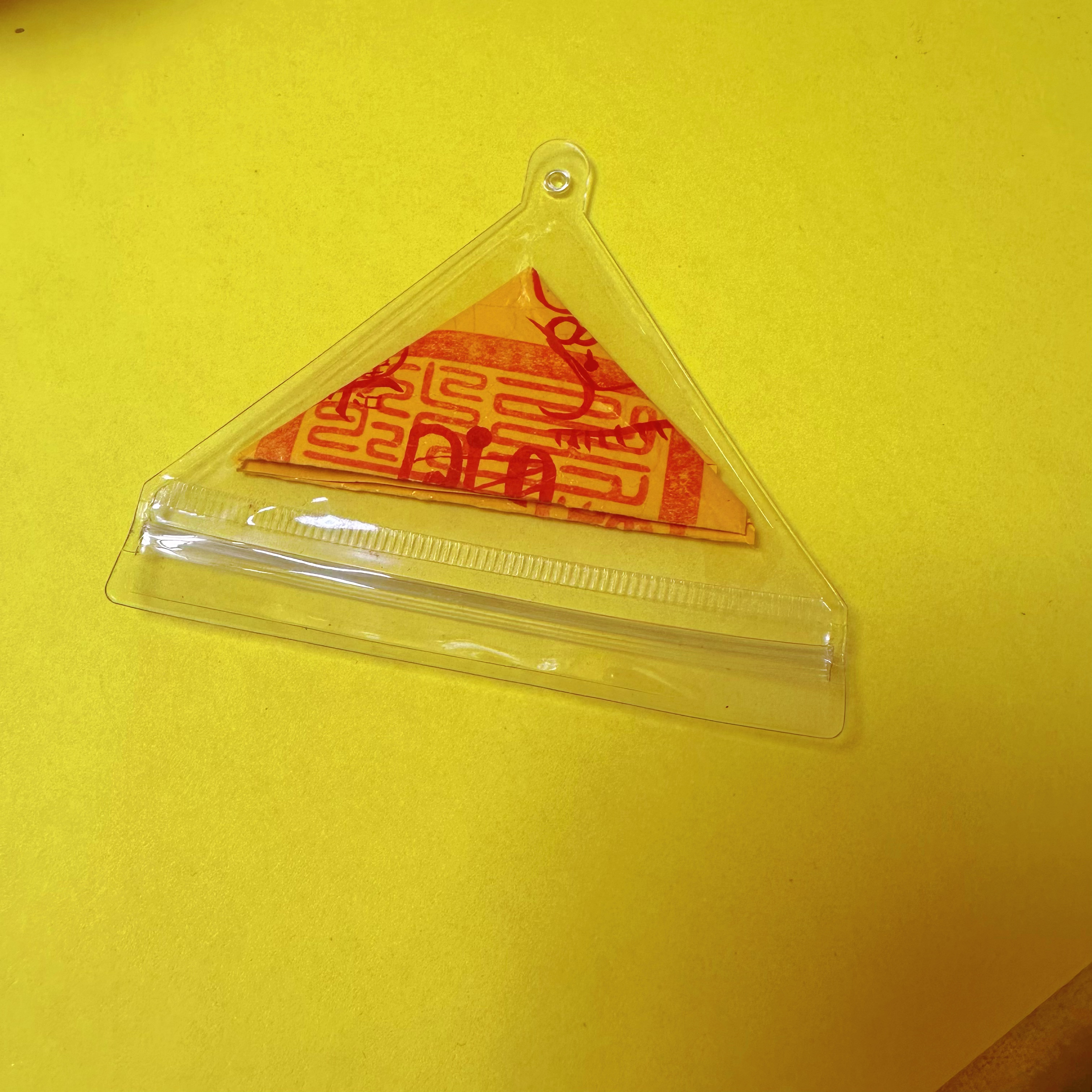 透明防水三角平安符袋可用于随身物品或宝宝胎毛保存