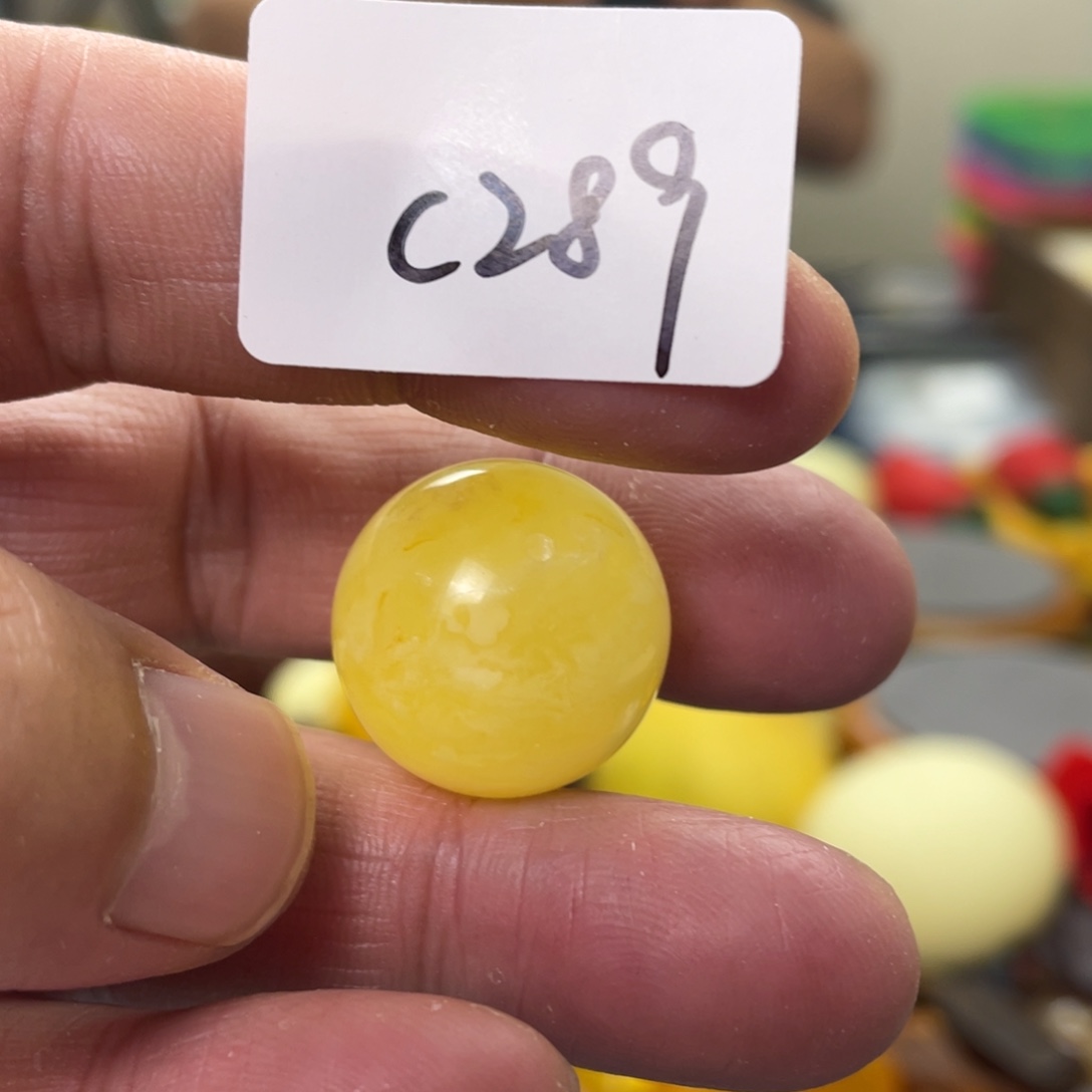 手链琥珀未镶嵌多样性发，发其中一件