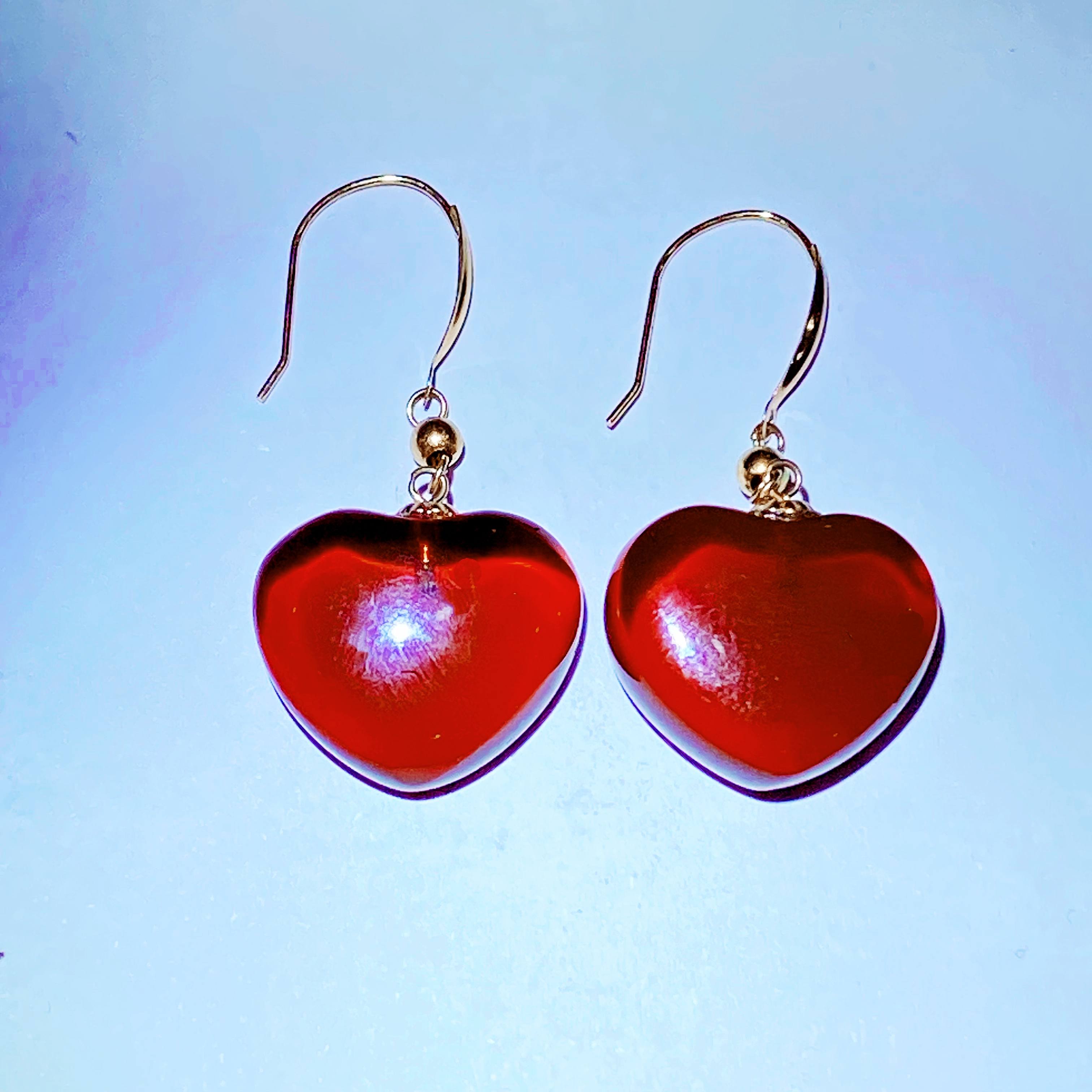 缅甸原矿血珀心型18k金镶嵌耳坠 净重约1.8克