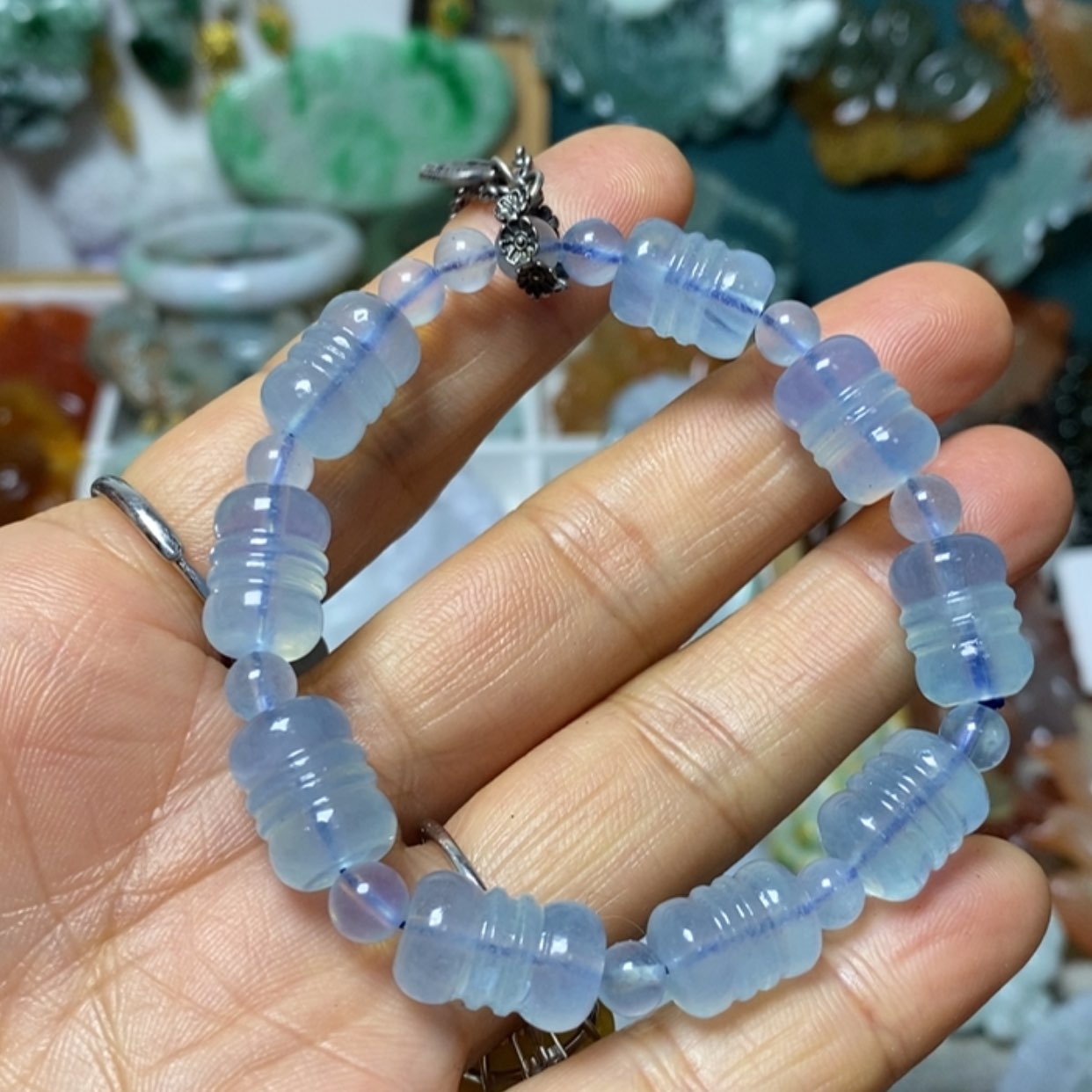 【闪购商品】翡翠吊坠(赠链)未镶嵌