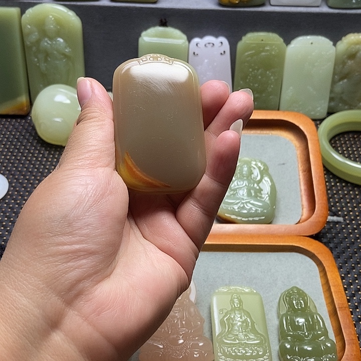 无***辈平安牌子一物一拍