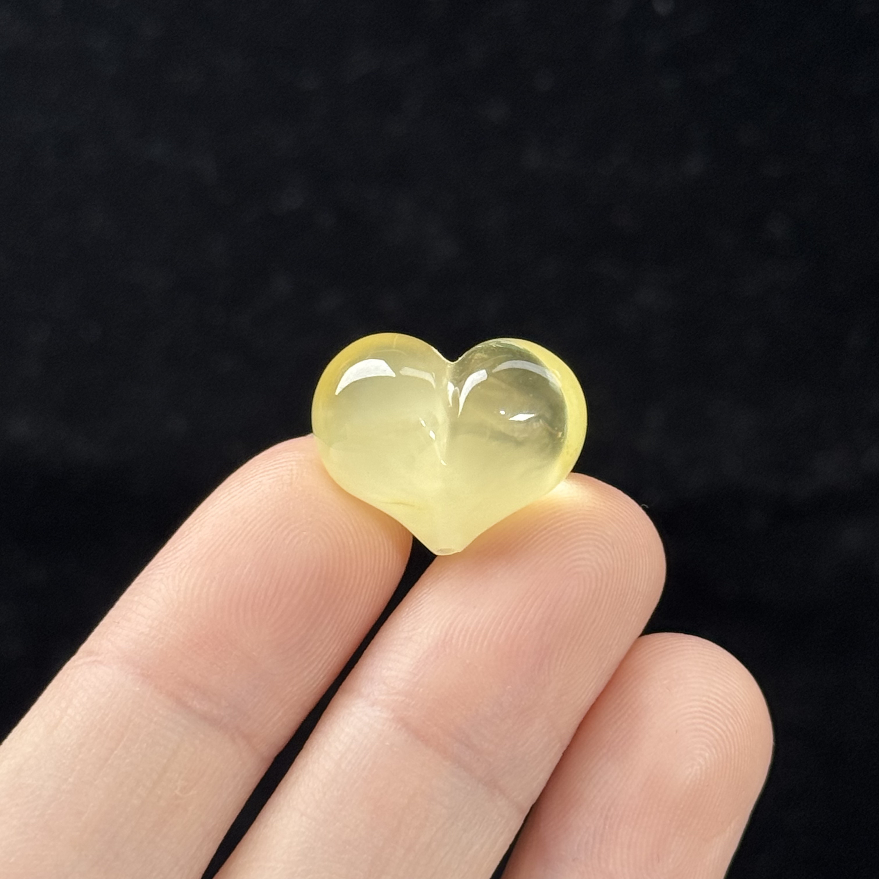 E1108天然原矿蜜蜡 屁桃爱心17.7*13.9mm 支持鉴定 假一罚十