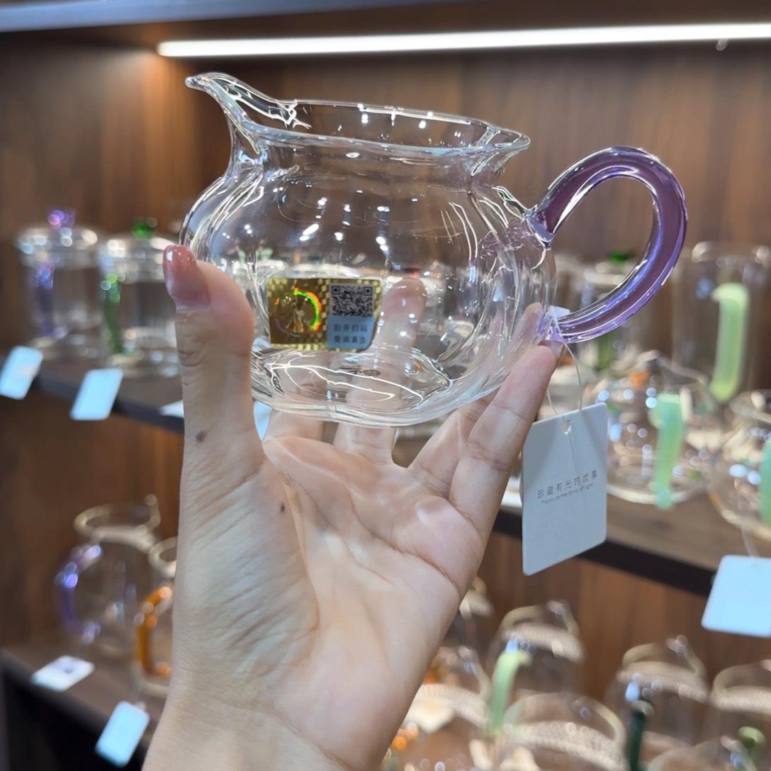 禾器纳福浅紫色。。。