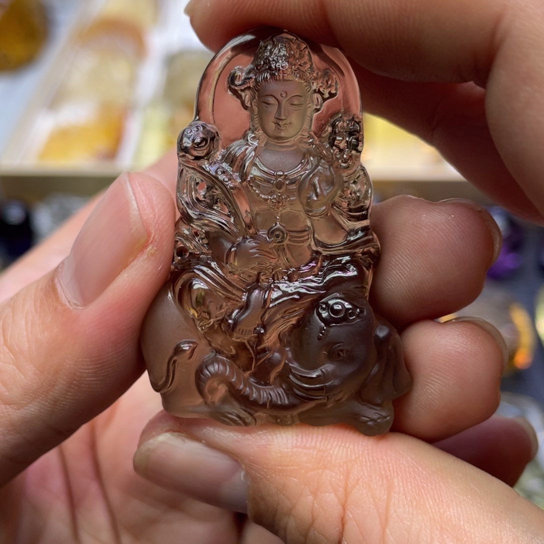 水晶颈饰未镶嵌定制