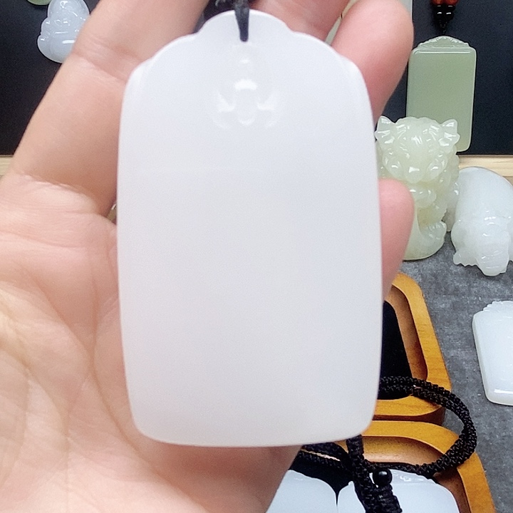 非金属无荣*哥漂亮时尚吊坠